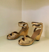 1940s Risqué Gold Wedges