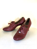 1930s Red Oxford Pumps