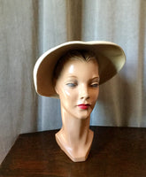 1940s Ivory Felt Hat