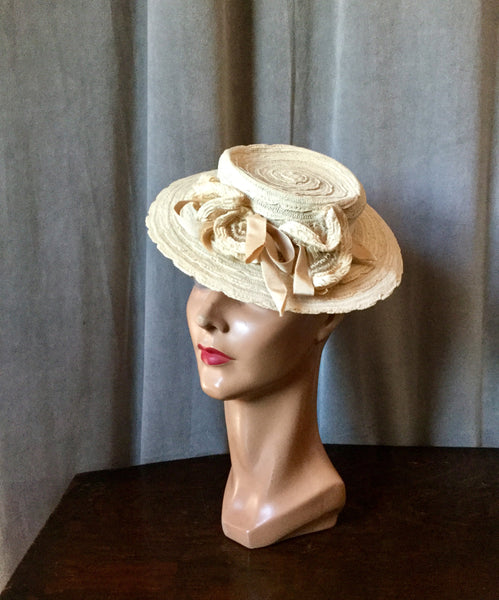 1940s Straw Boater Style Tilt Hat