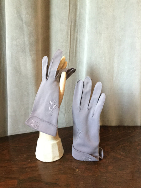 1950s Dove Grey Gloves by Van Raalte