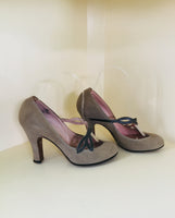 1950s Grey Suede Pumps