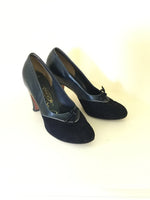 1950s Navy Bow Pumps