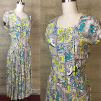 1940s Novelty Print Rayon Dress